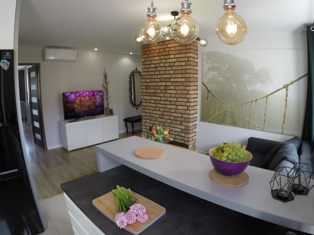 Apartament Bieszczady Apartman Ustrzyki Dolne Kültér fotó